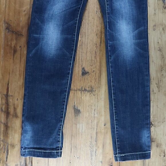 LOVE CULTURE DARK WASH STRETCH STRAIGHT CUT BLUE JEANS WOMENS JUNIOR SIZE 7 - Picture 5 of 10